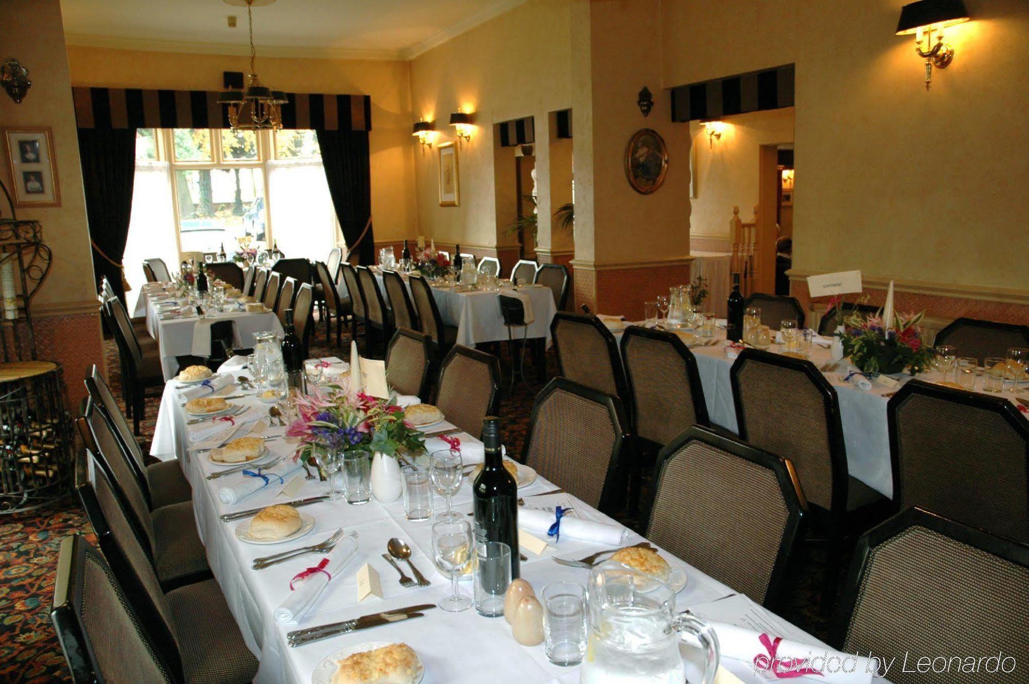 The Jacobean Hotel Coventry Restoran fotoğraf